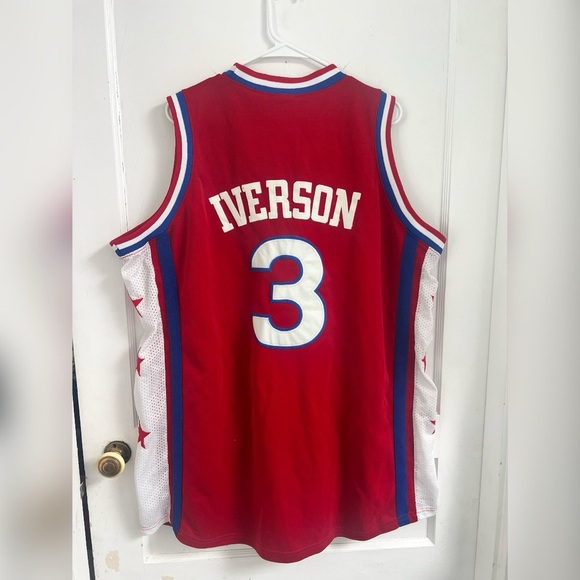 Philadelphia 76ers Allen Iverson Mitchell & Ness Hardwood Classics Jersey - Picture 4 of 4